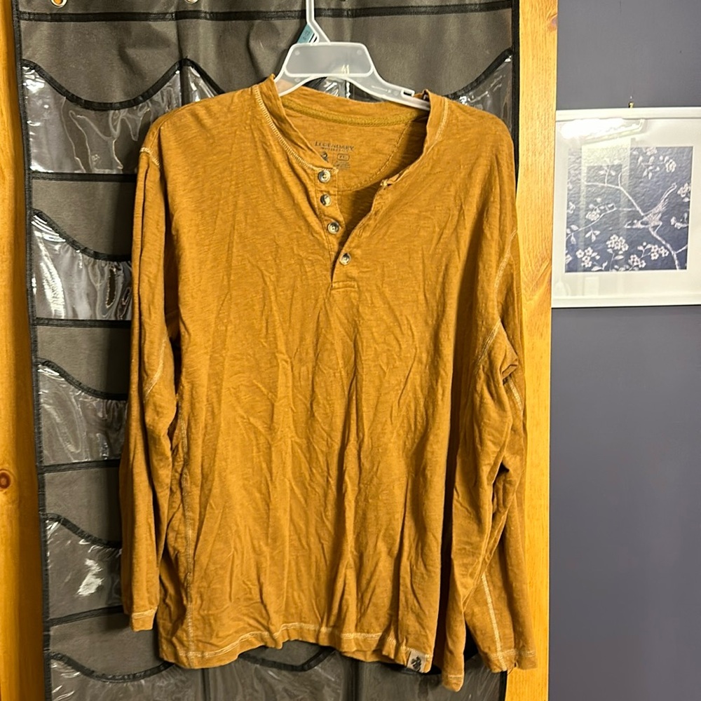 Two extra large, legendary Whitetail Henley